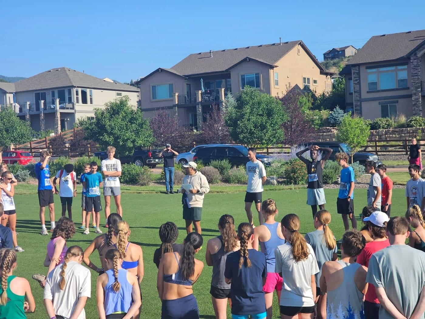 High school distance runners training together